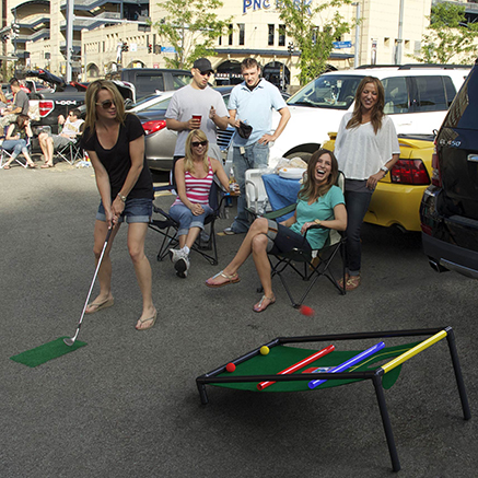 Tailgate-golf-in-use